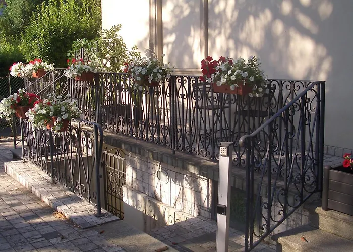 Bed and Breakfast Lucca Relais